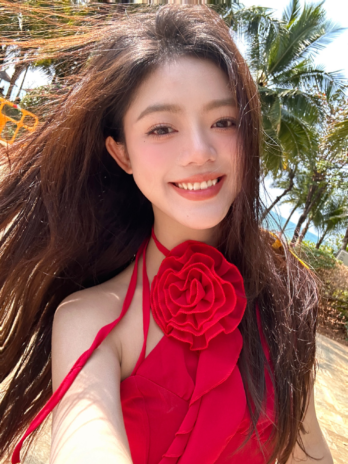 坚如磐石 封面