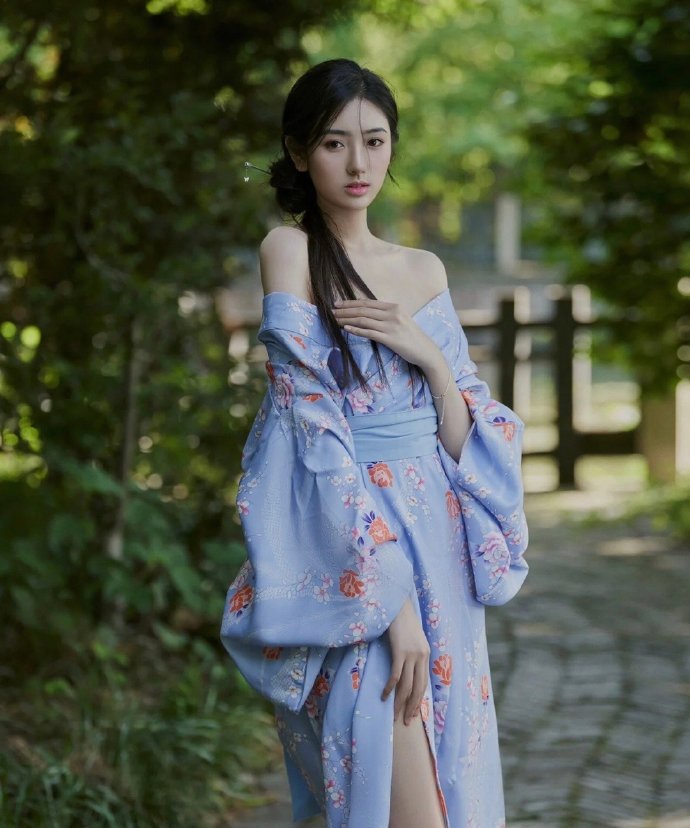 秦致远 头像